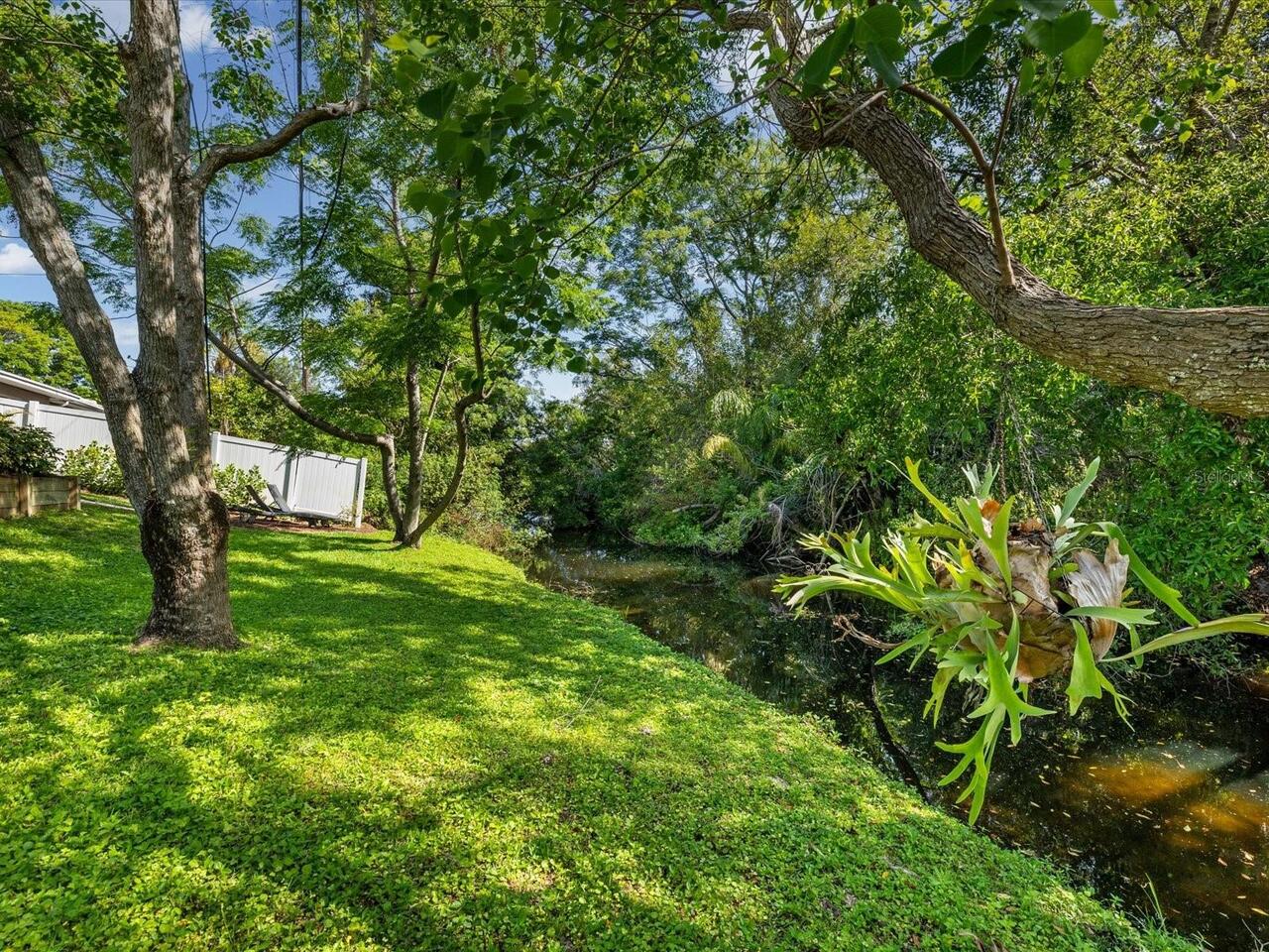 Listing Photo 32
