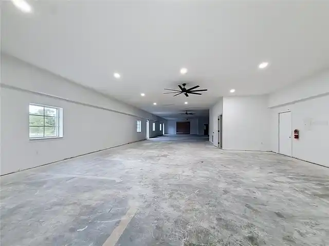 Listing Photo 16