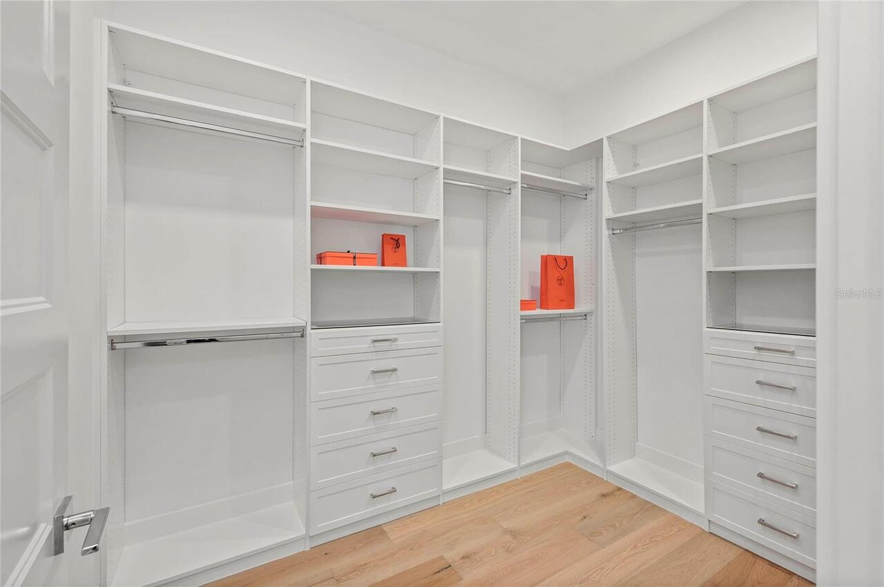 Listing Photo 35