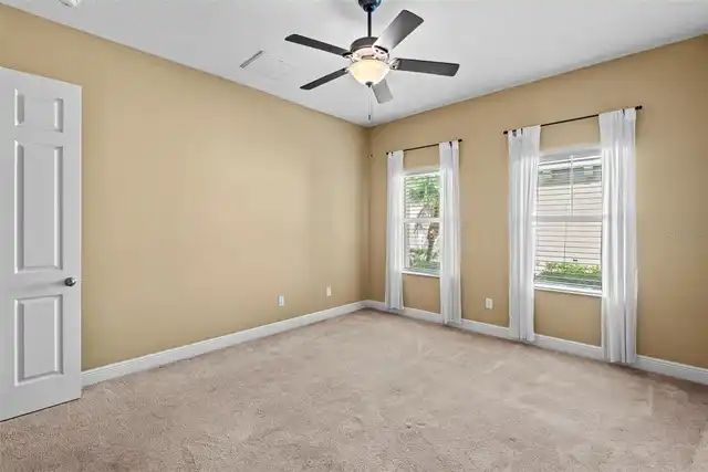 Listing Photo 33