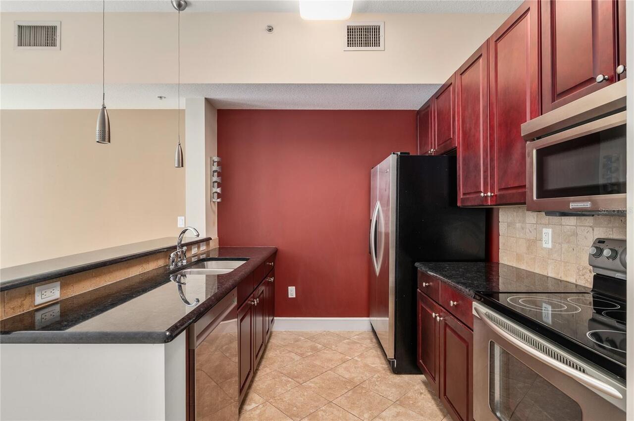Listing Photo 16