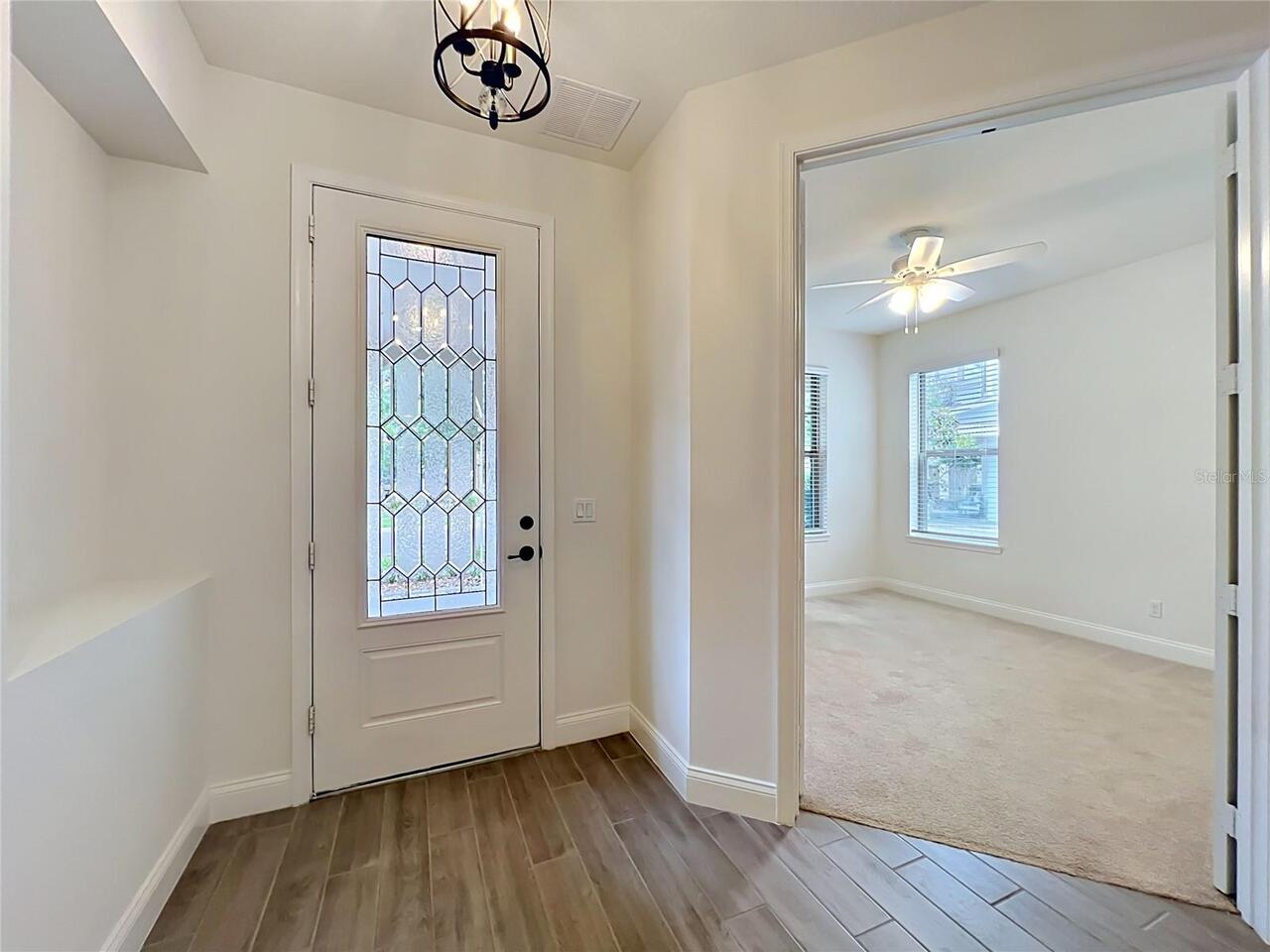 Listing Photo 11
