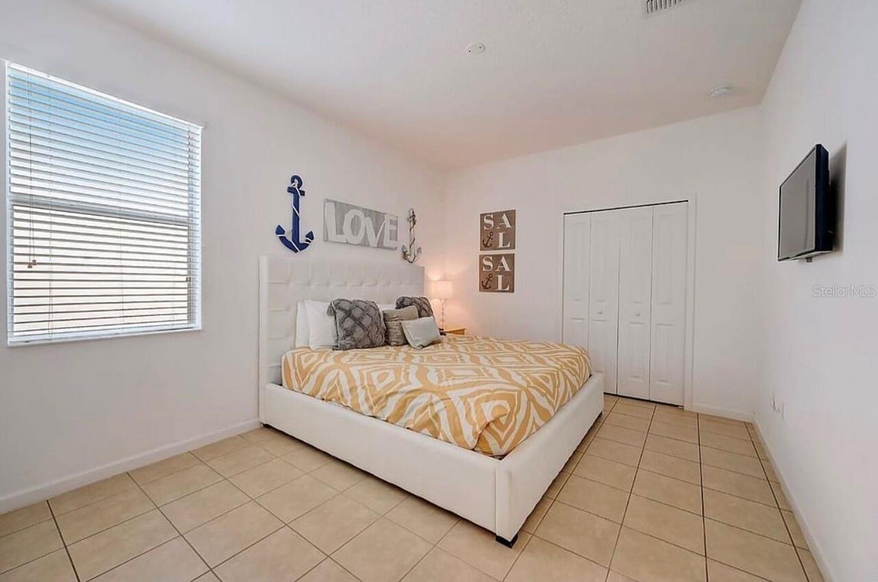 Listing Photo 26