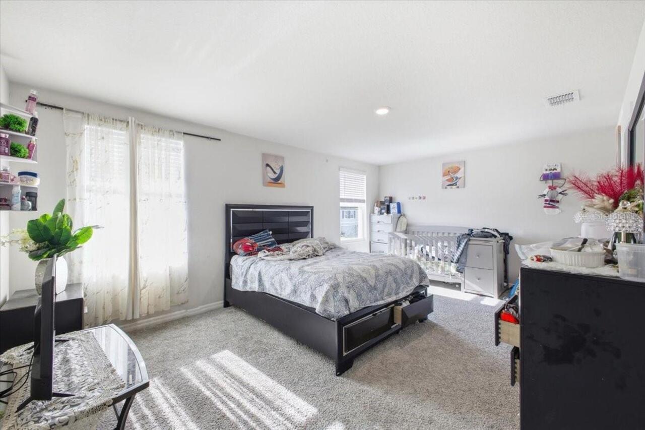 Listing Photo 16