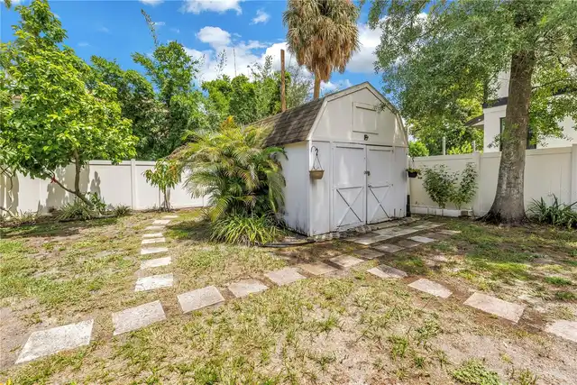 Listing Photo 37