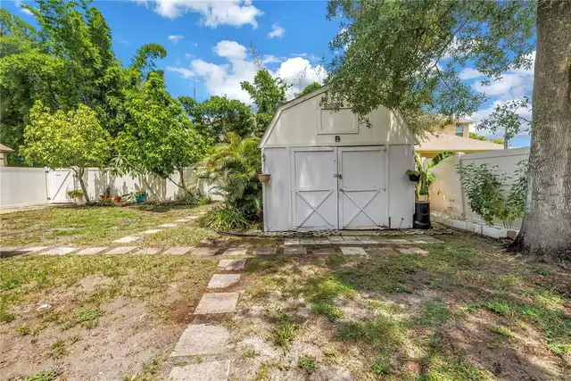 Listing Photo 38