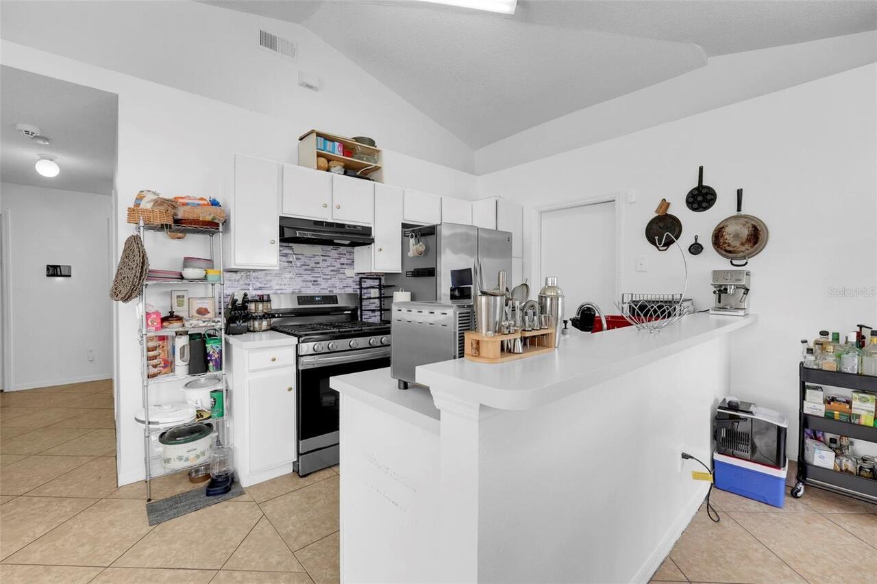 Listing Photo 9
