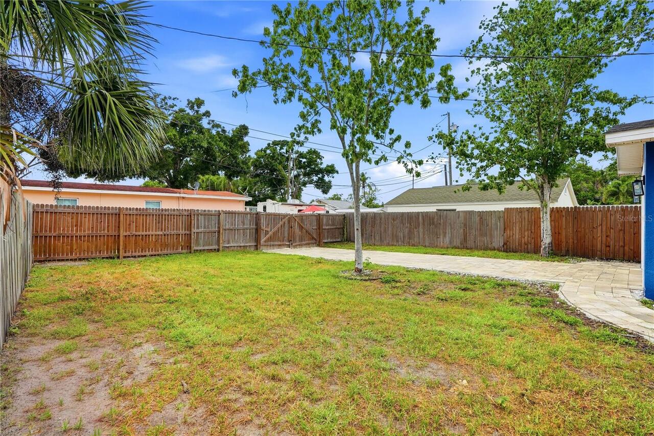 Listing Photo 34