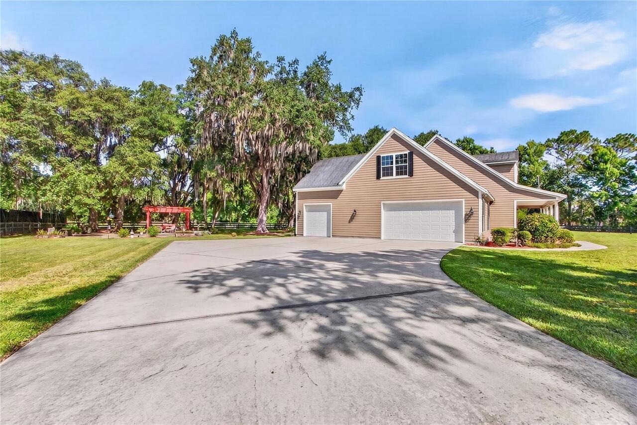 Listing Photo 8