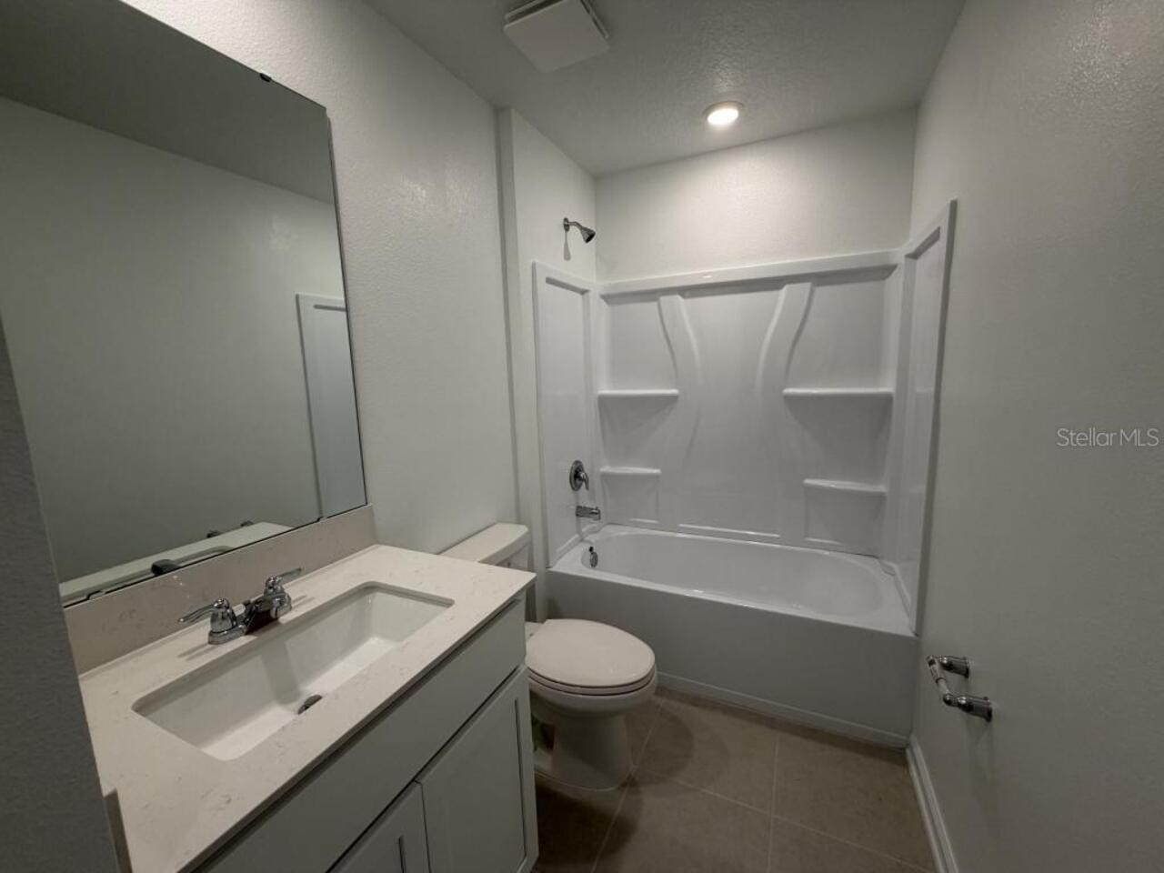 Listing Photo 9