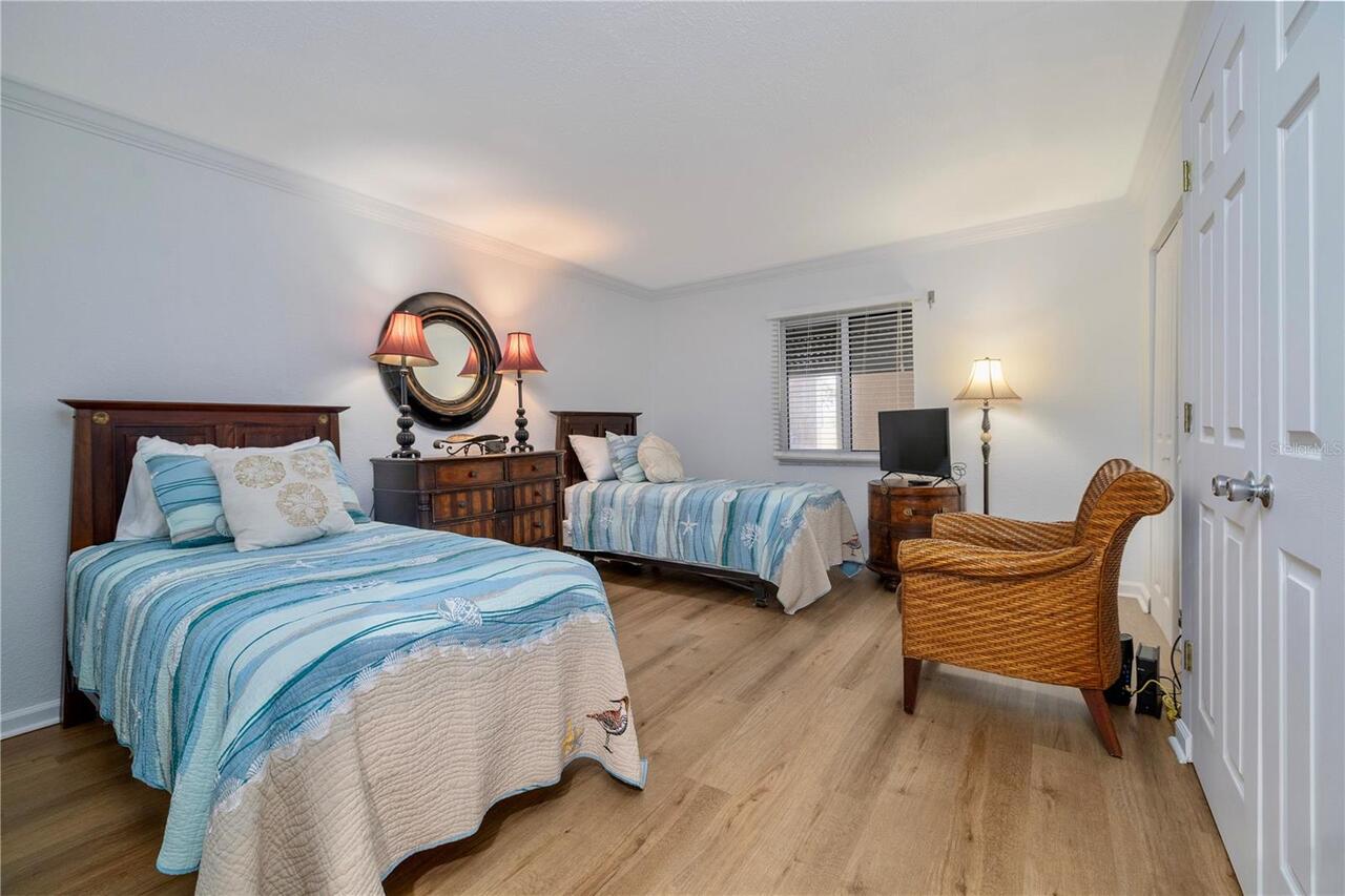 Listing Photo 29