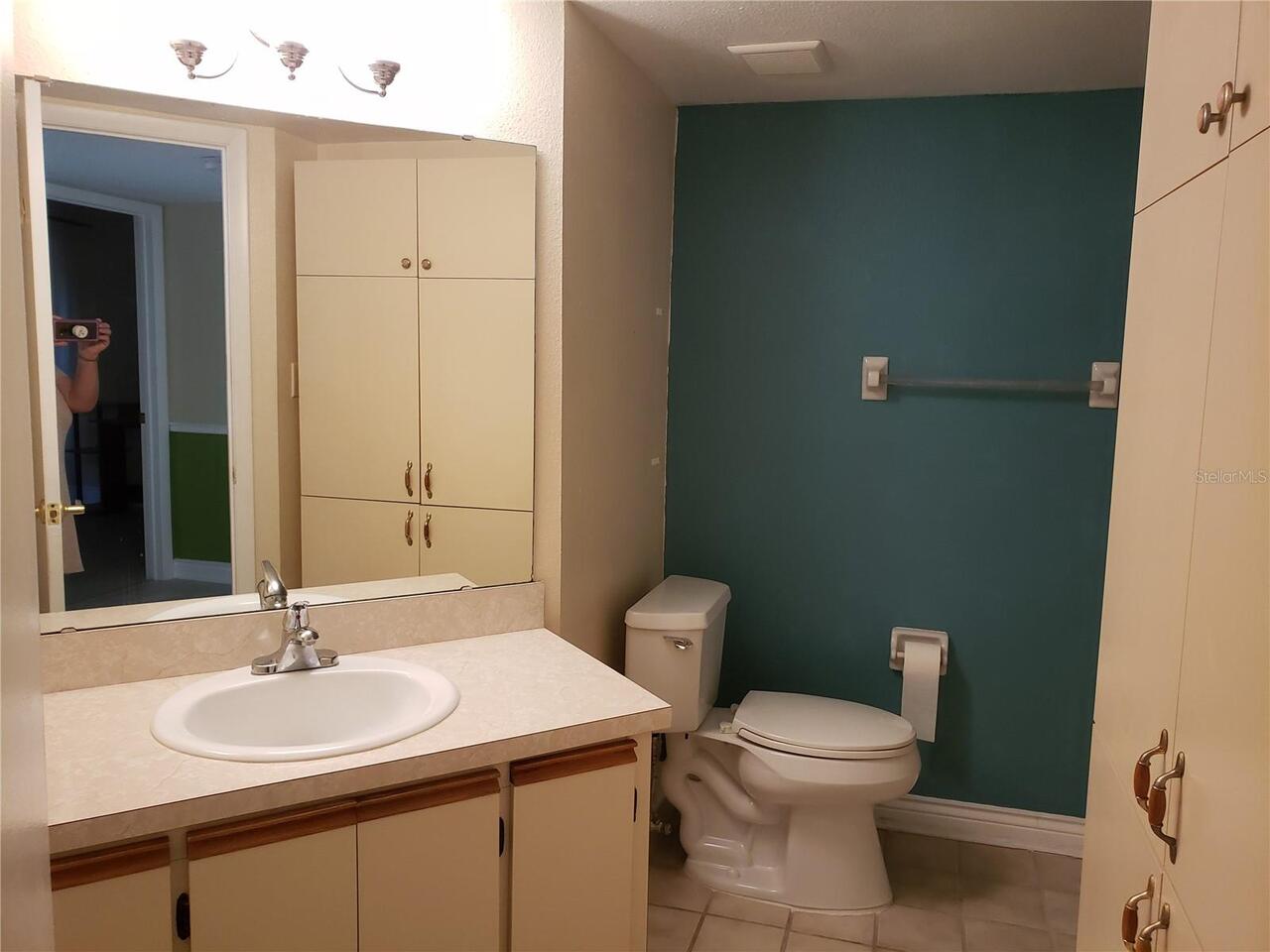 Listing Photo 11
