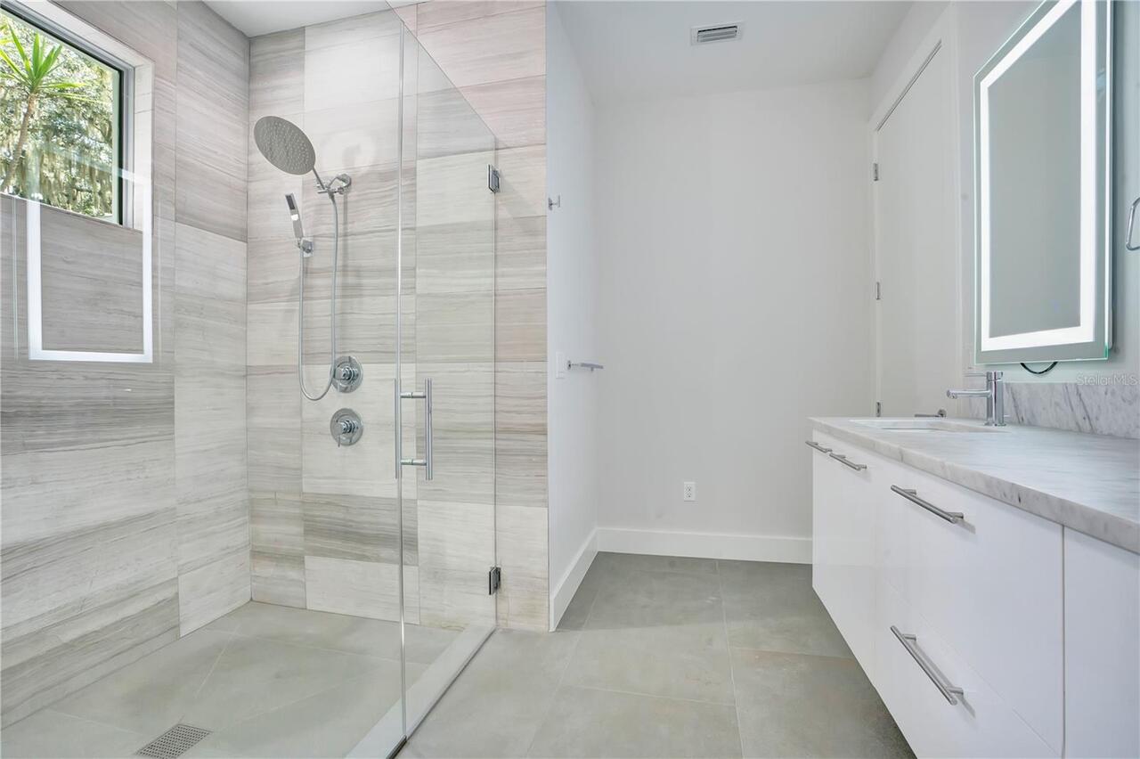 Listing Photo 34