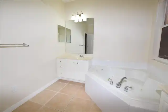 Listing Photo 29