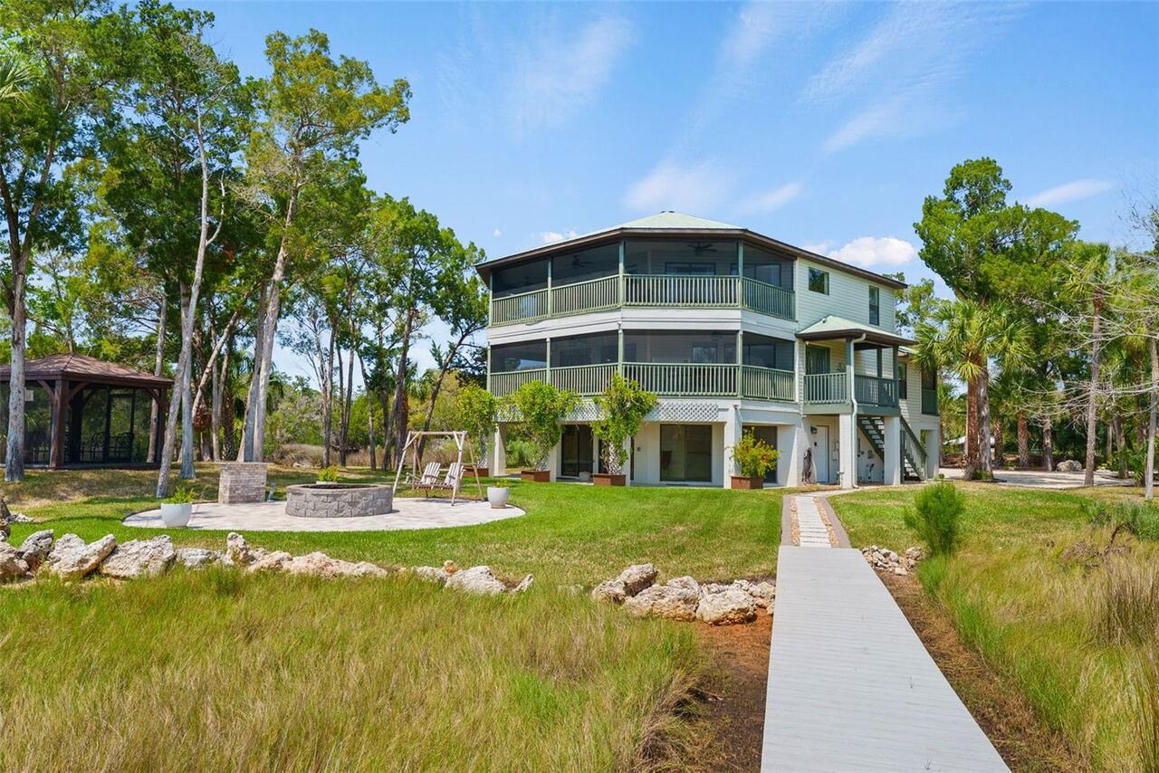 Listing Photo 18