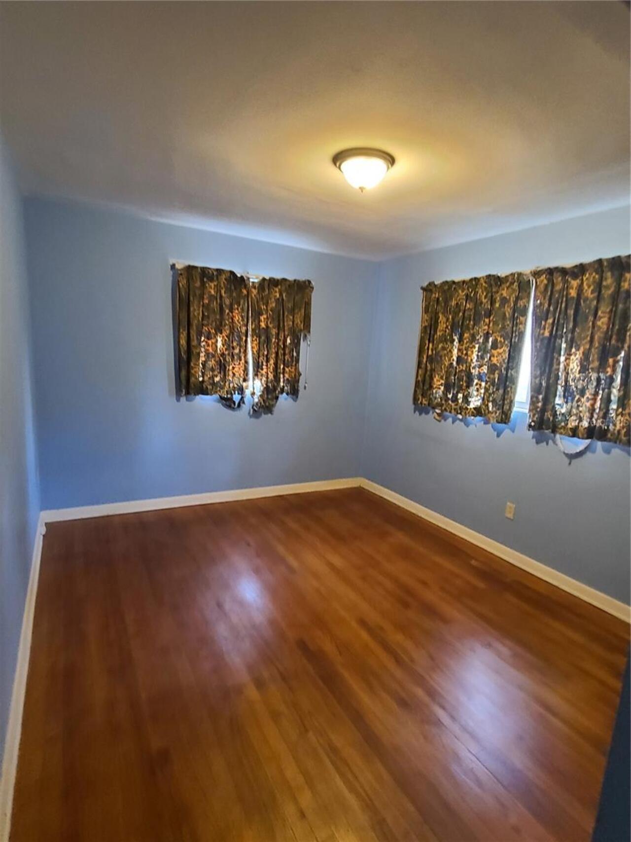 Listing Photo 7