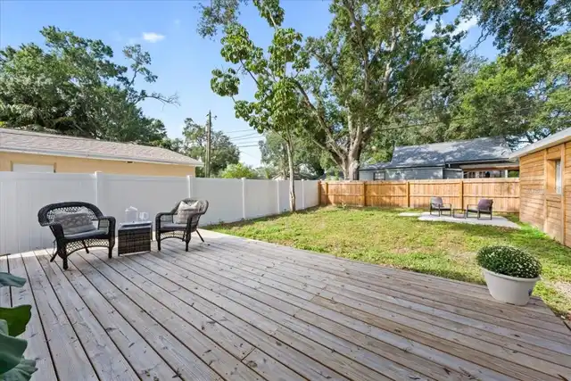 Listing Photo 32