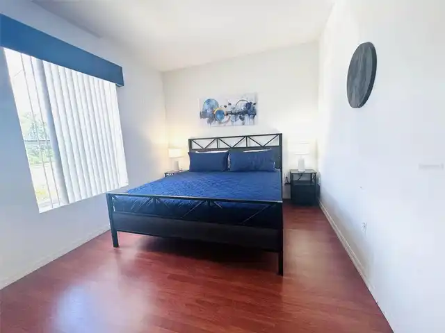 Listing Photo 15