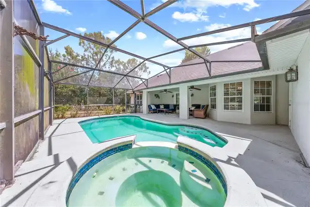 Listing Photo 15