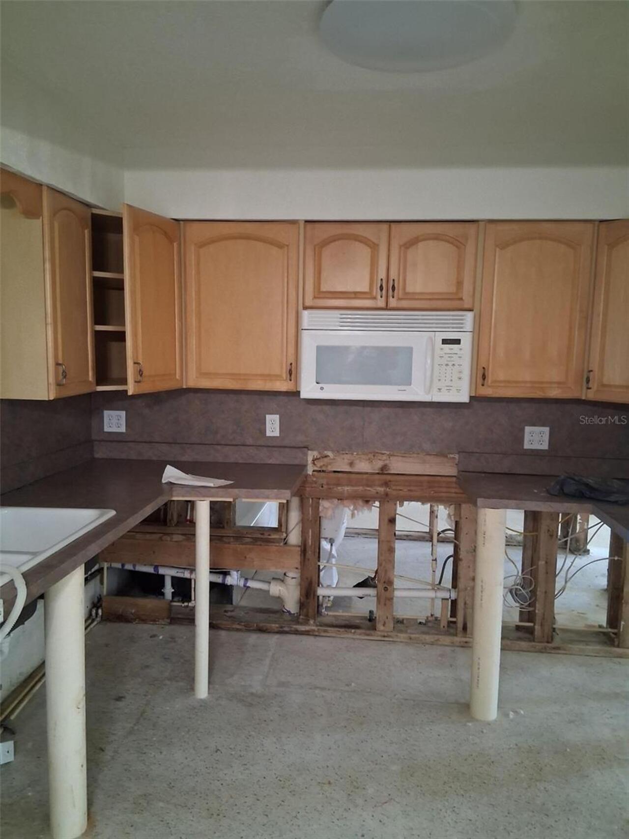 Listing Photo 6