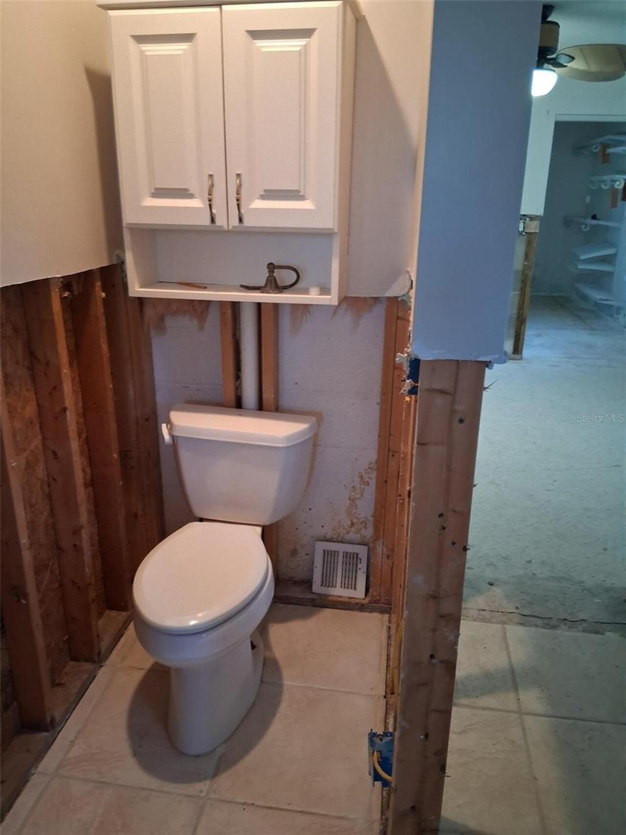 Listing Photo 9