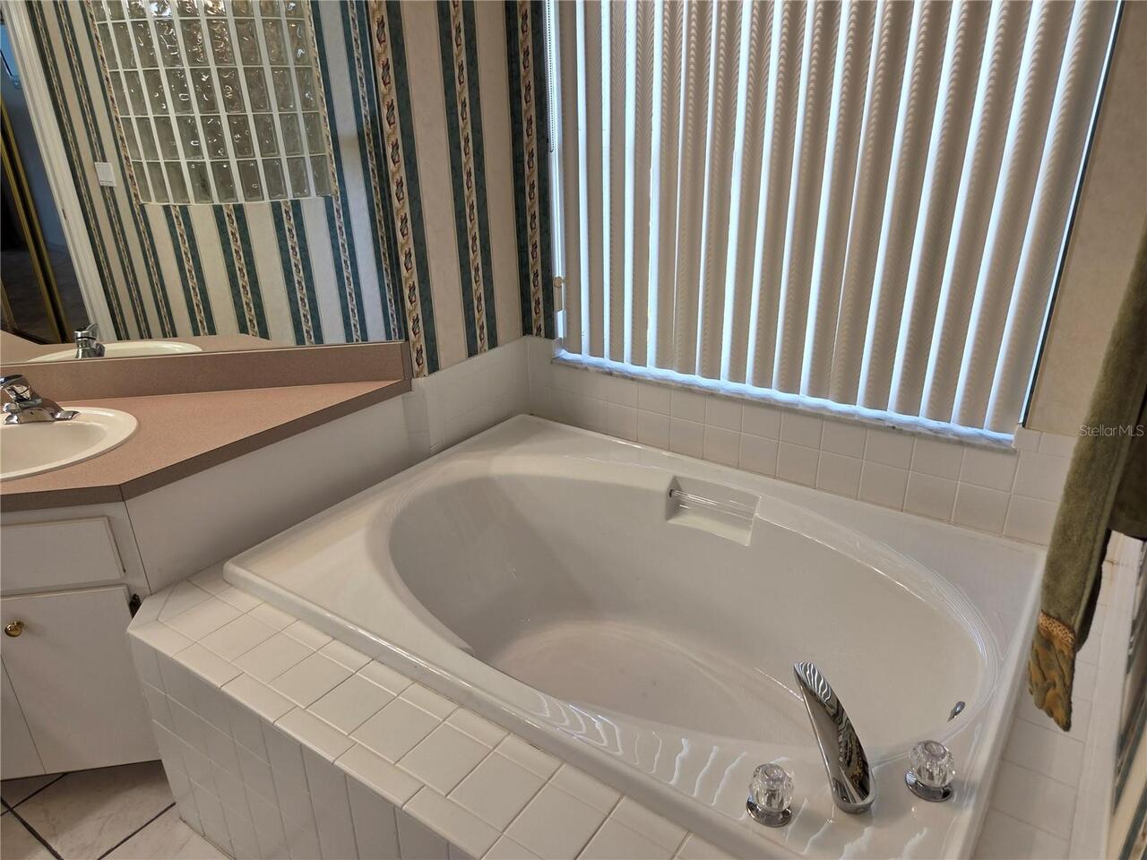 Listing Photo 31