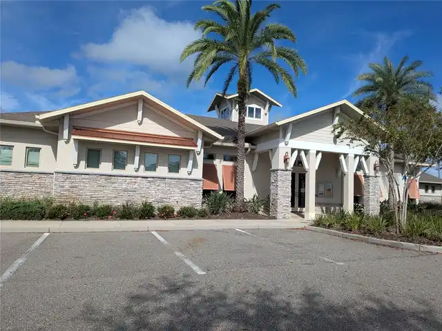 Listing Photo 37