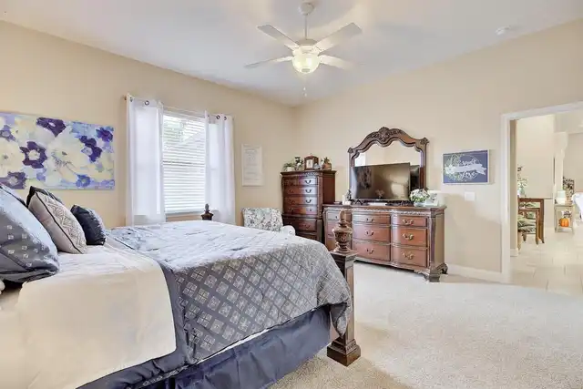 Listing Photo 26