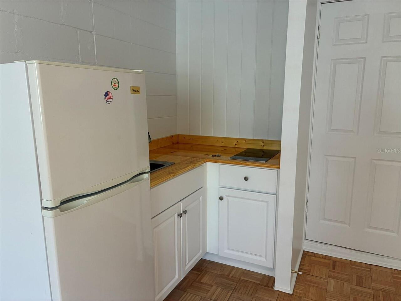 Listing Photo 6