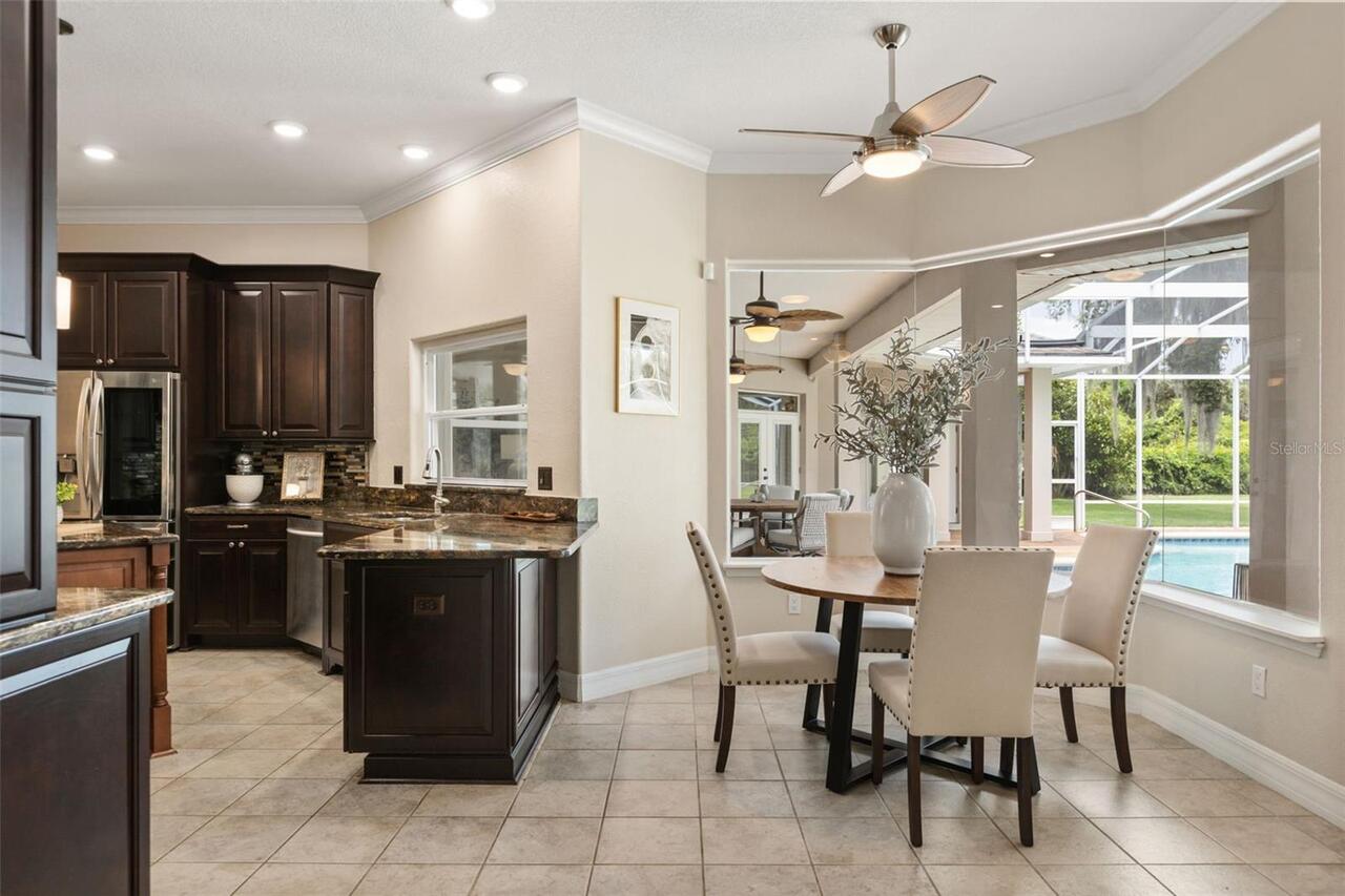 Listing Photo 10