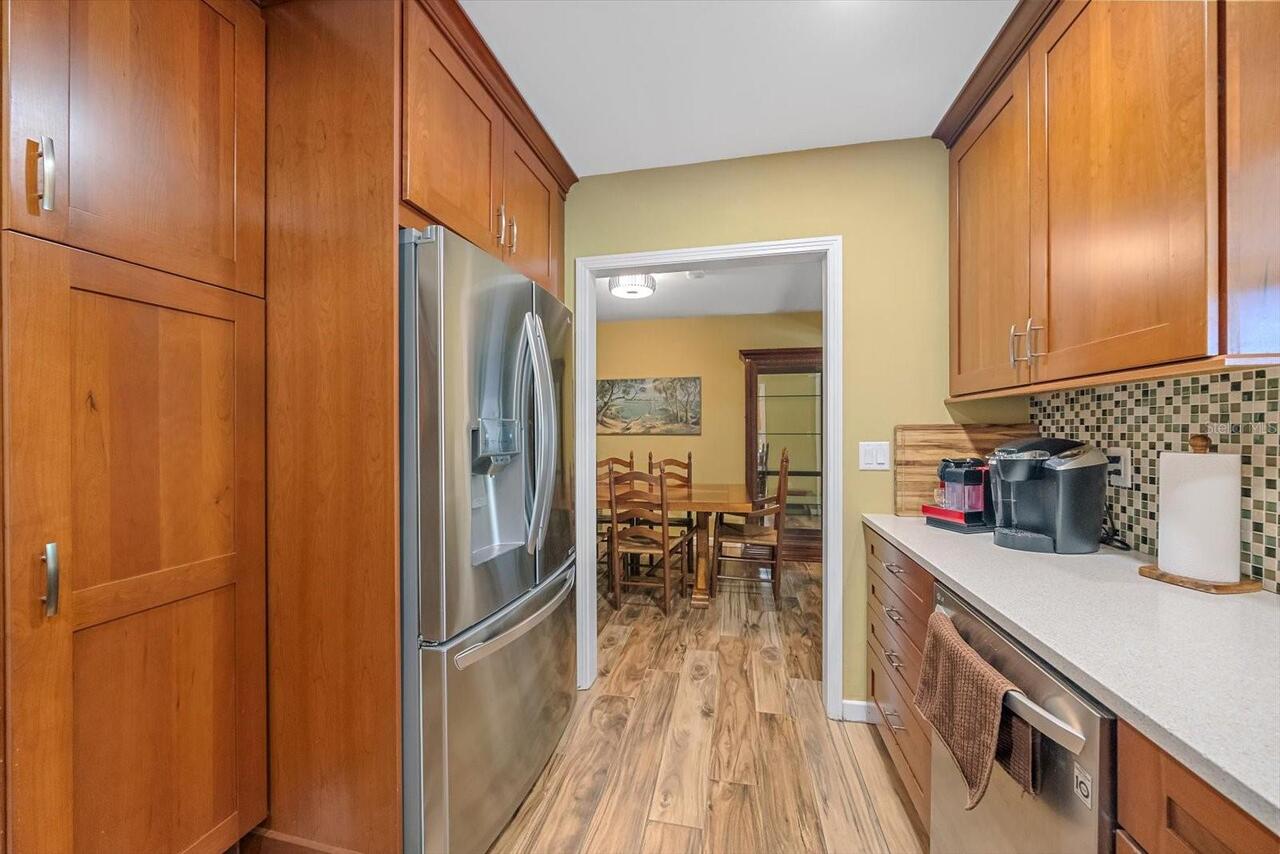 Listing Photo 17
