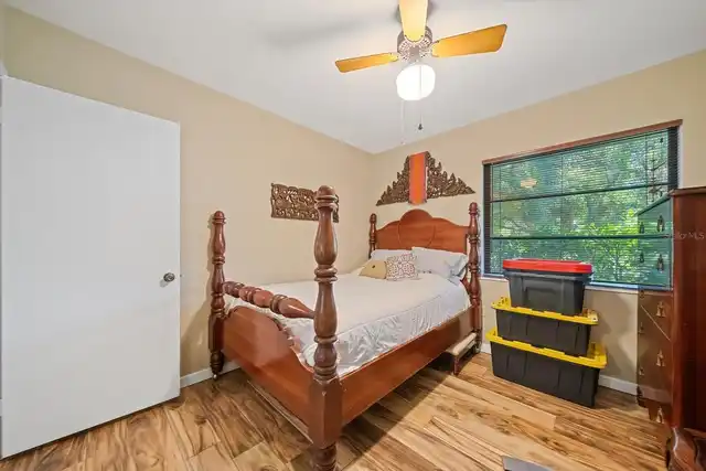 Listing Photo 28