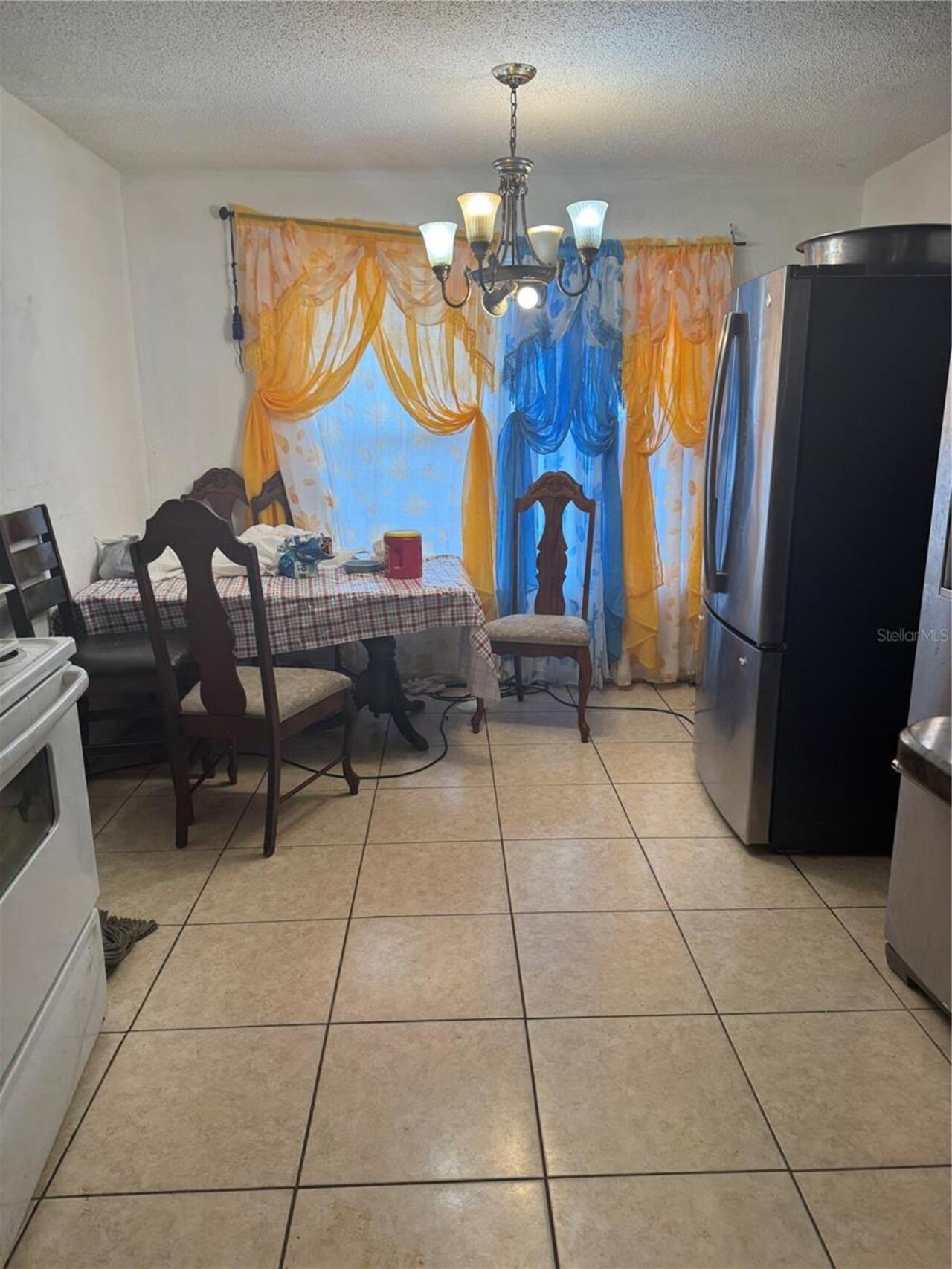 Listing Photo 12