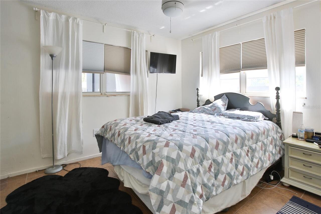 Listing Photo 17