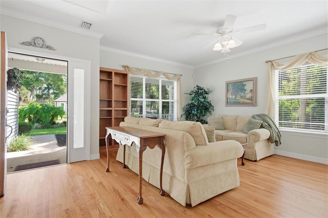 Listing Photo 7