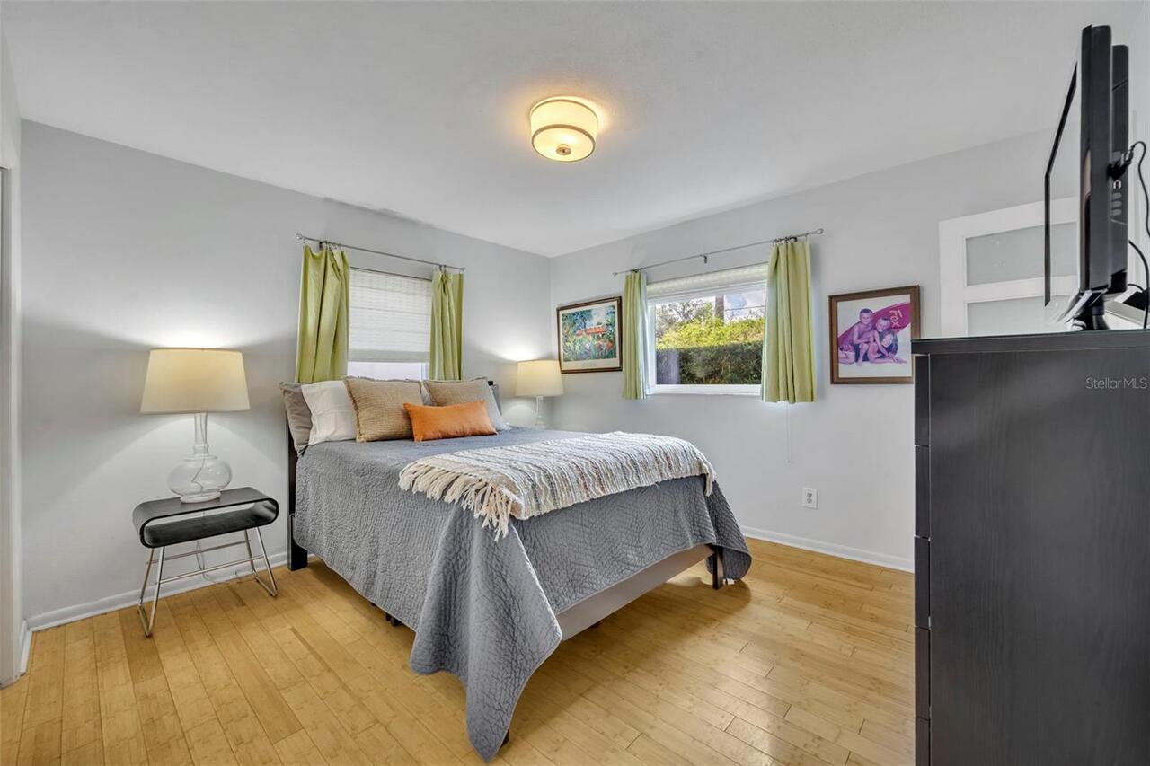 Listing Photo 17