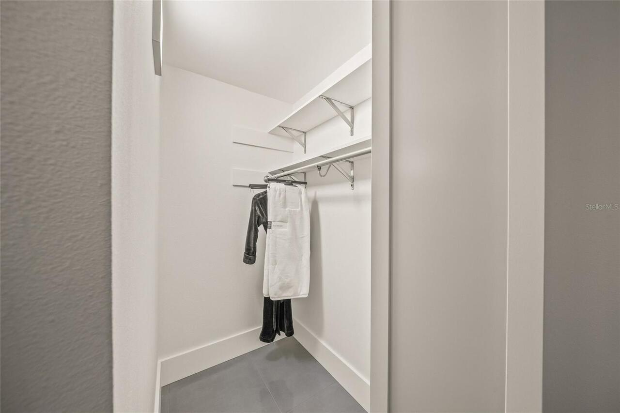 Listing Photo 34