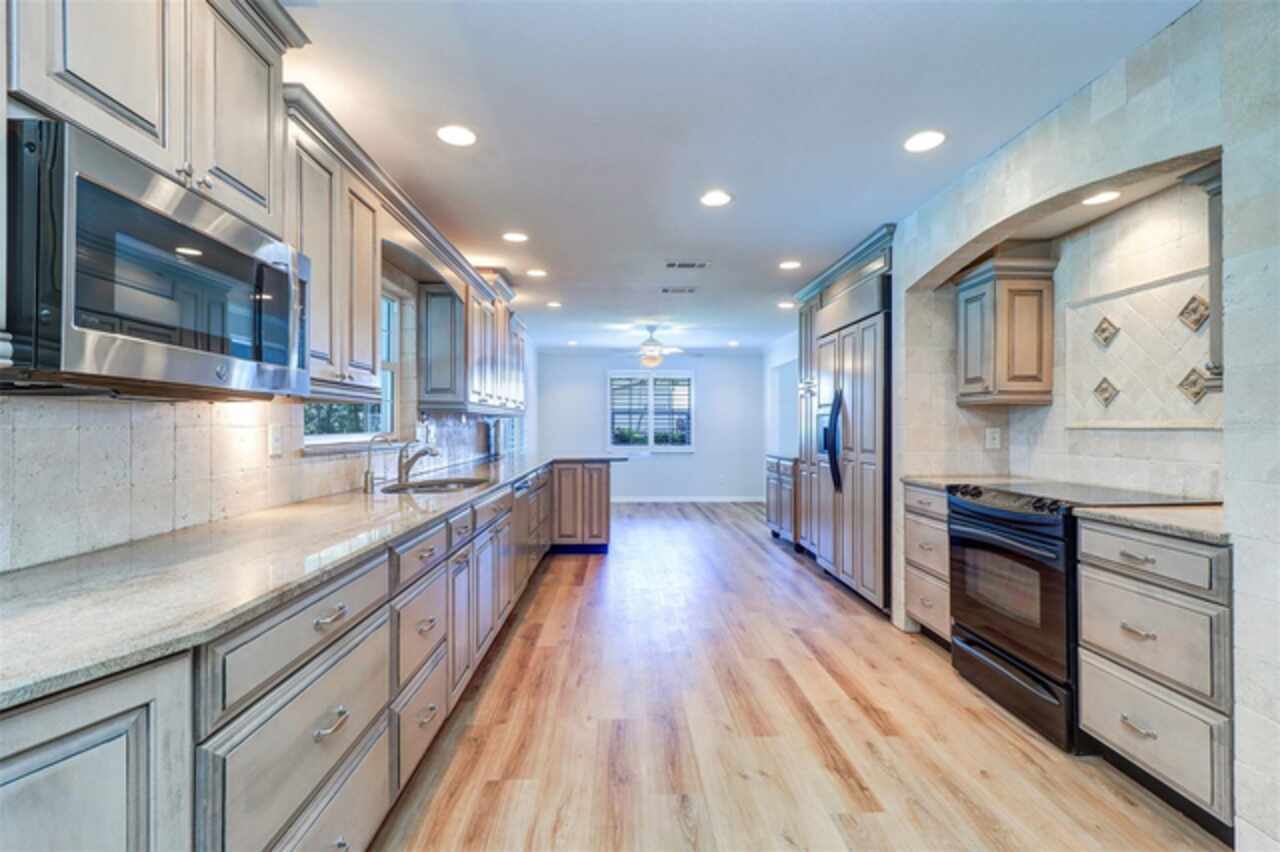 Listing Photo 18