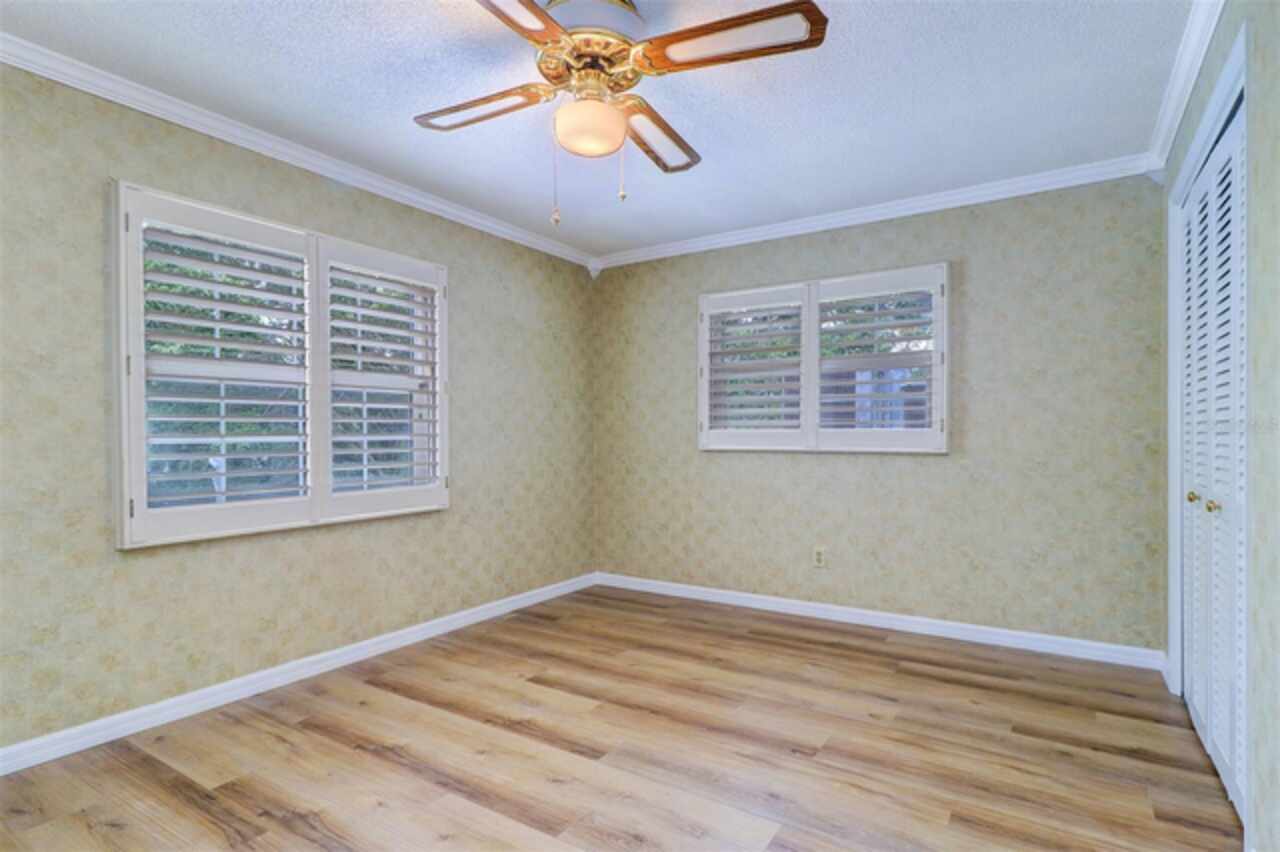 Listing Photo 43