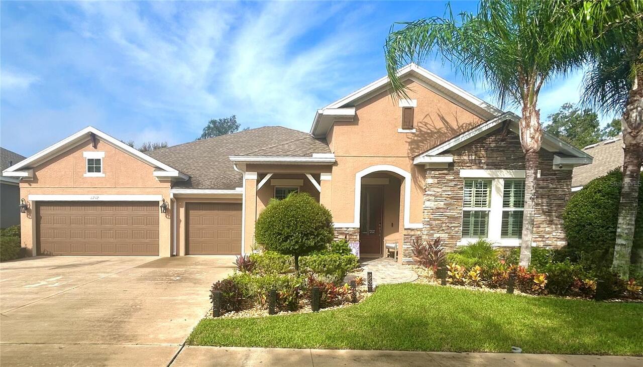 Listing Photo 1