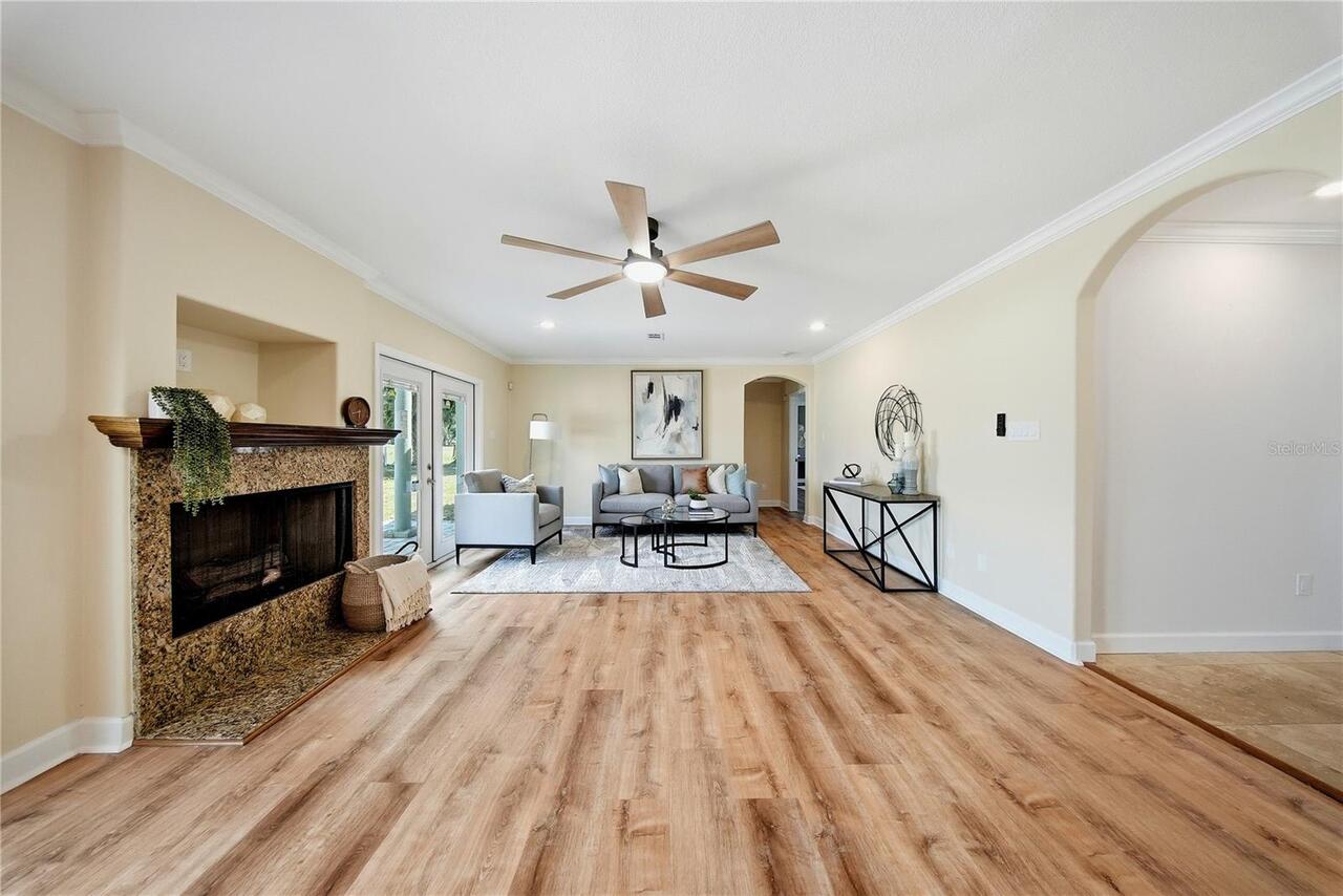 Listing Photo 7