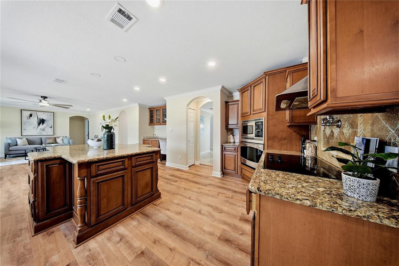 Listing Photo 19