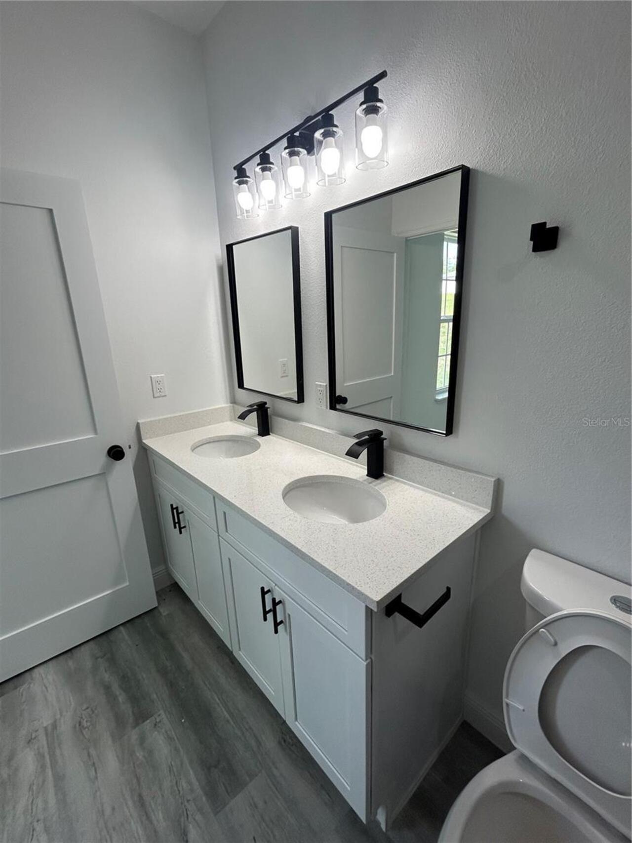 Listing Photo 22