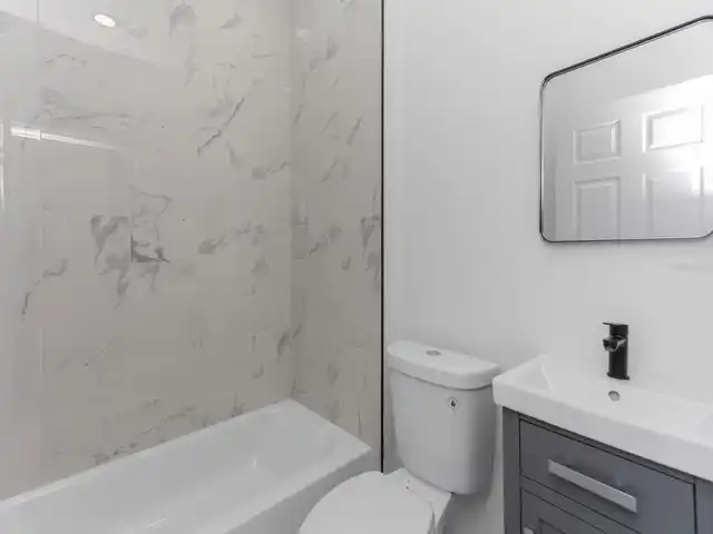 Listing Photo 8
