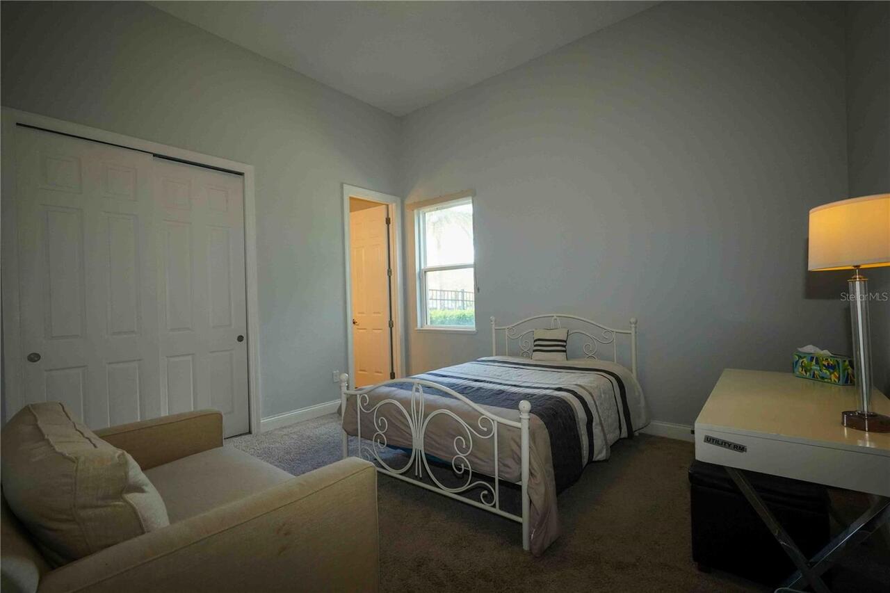 Listing Photo 18