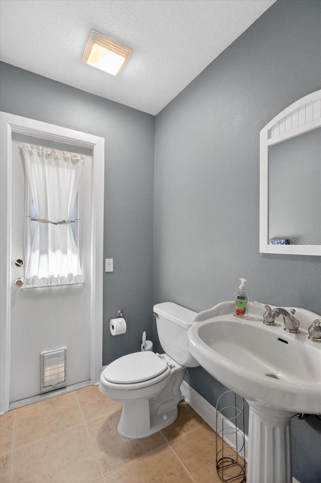 Listing Photo 15