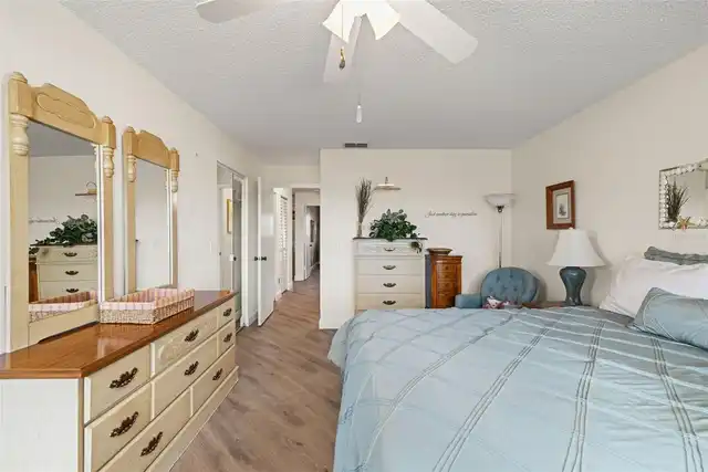 Listing Photo 33