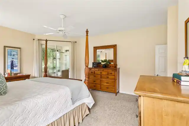 Listing Photo 32