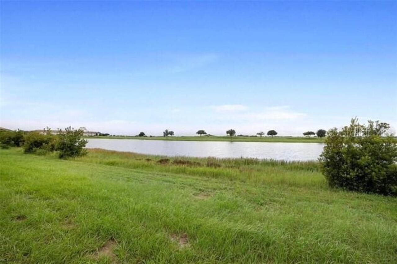 Listing Photo 17