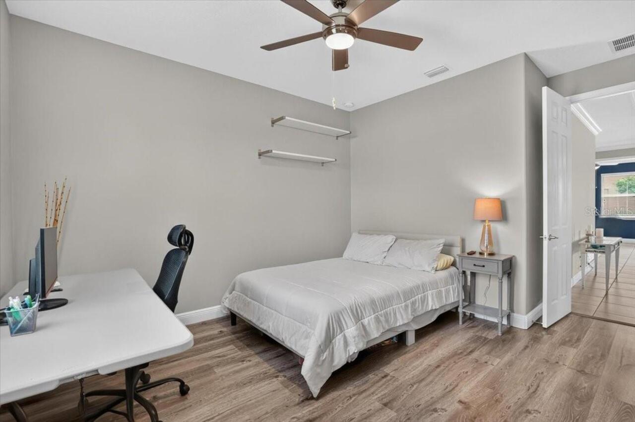 Listing Photo 22